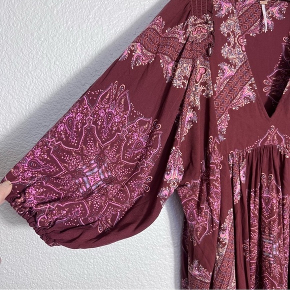 Free People Girl Talk Burgundy Tunic Top Paisley Balloon Sleeves Size XS Boho - Picture 4 of 9